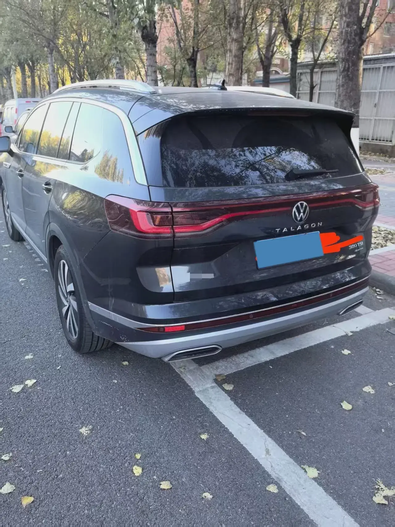 2021 VOLKSWAGEN TALAGON thumbnail 4