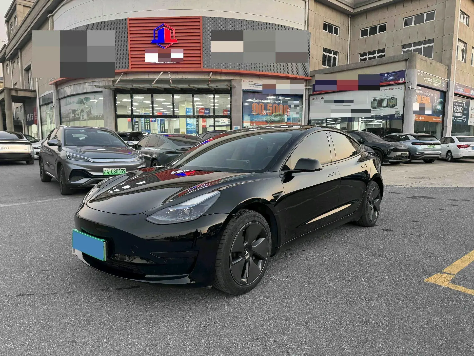 2022 TESLA MODEL view 1