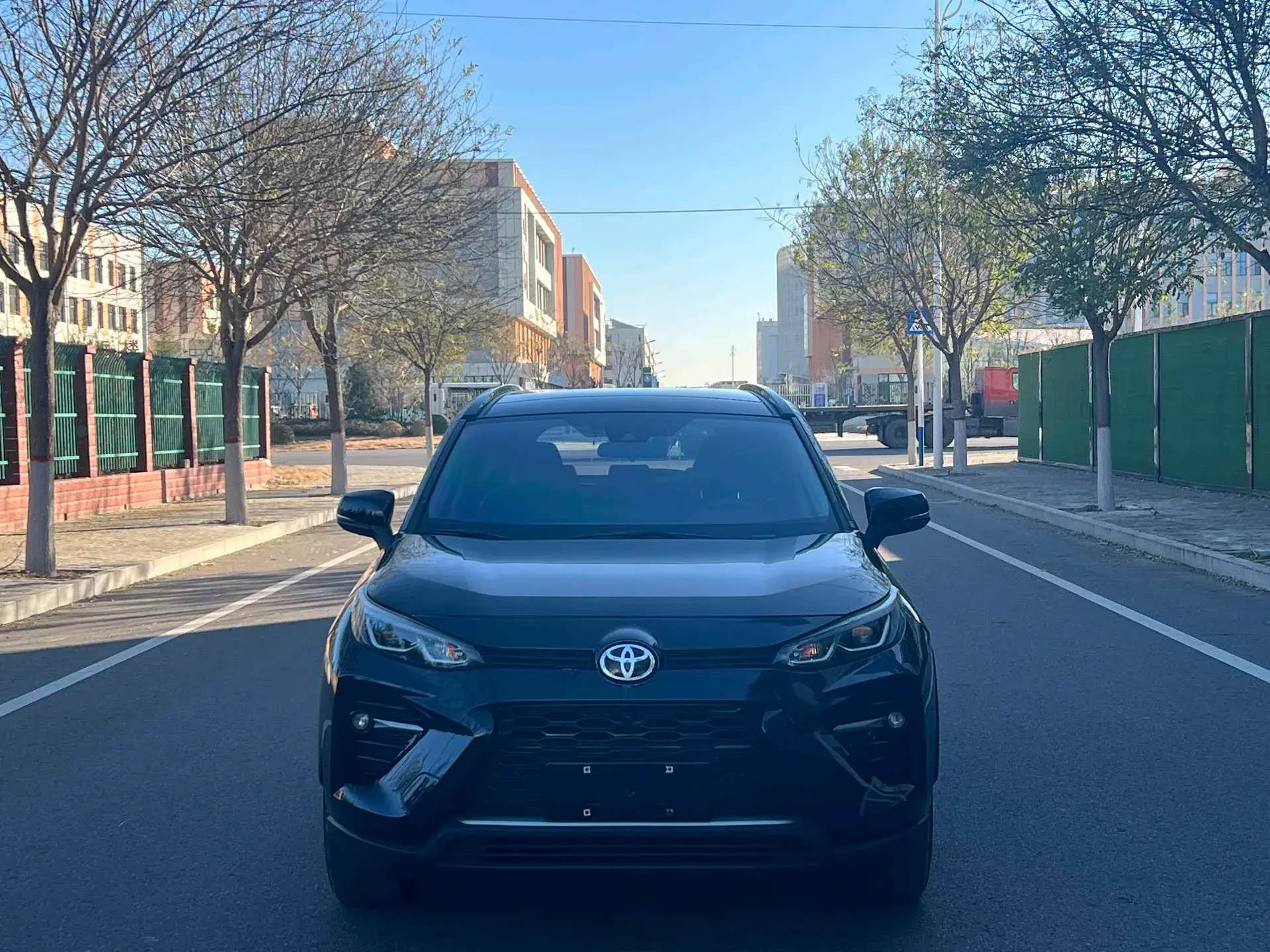 2023 TOYOTA WILDLANDER thumbnail 2