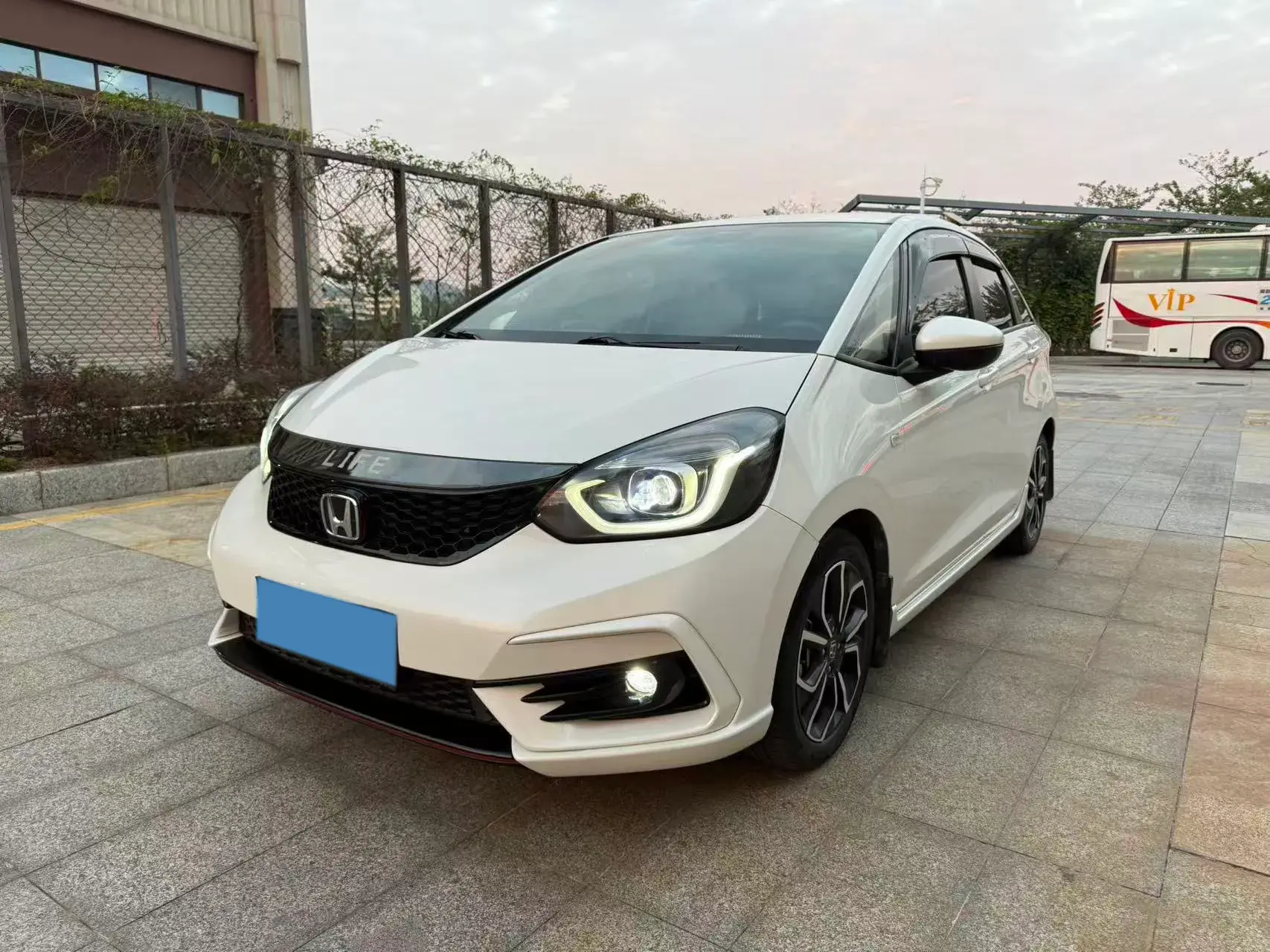 2021 HONDA LIFE view 1