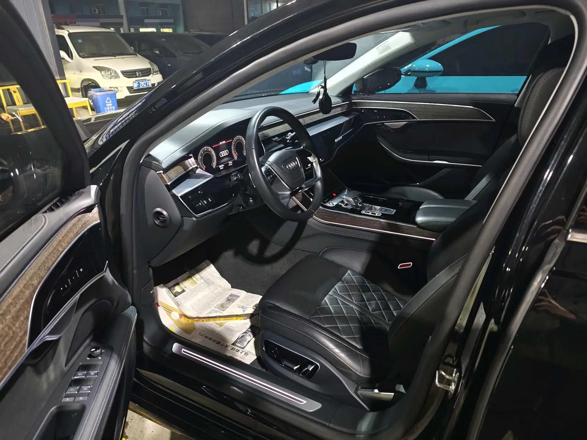 2023 AUDI A8 thumbnail 3