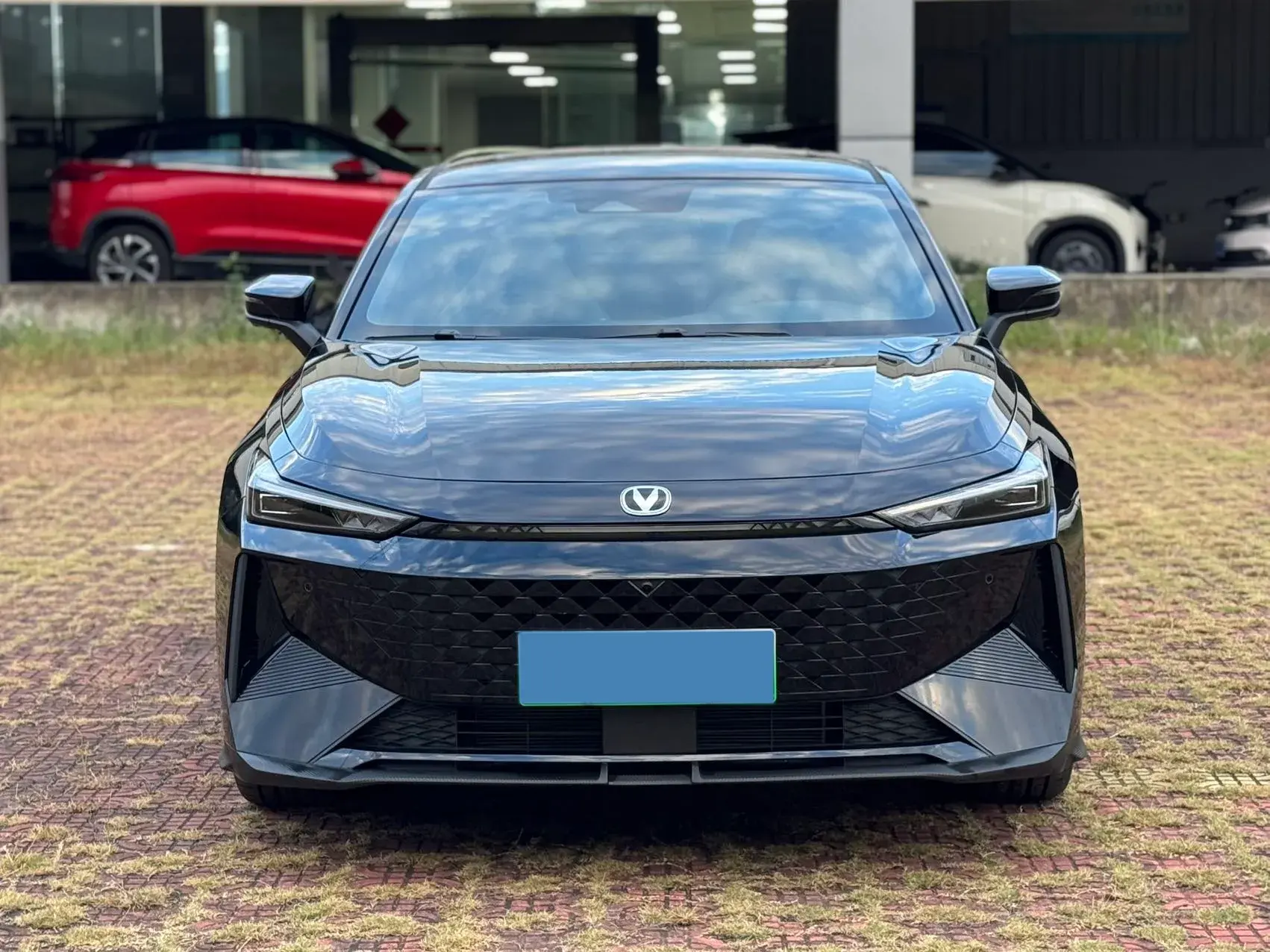 2024 CHANGAN UNI-V thumbnail 2