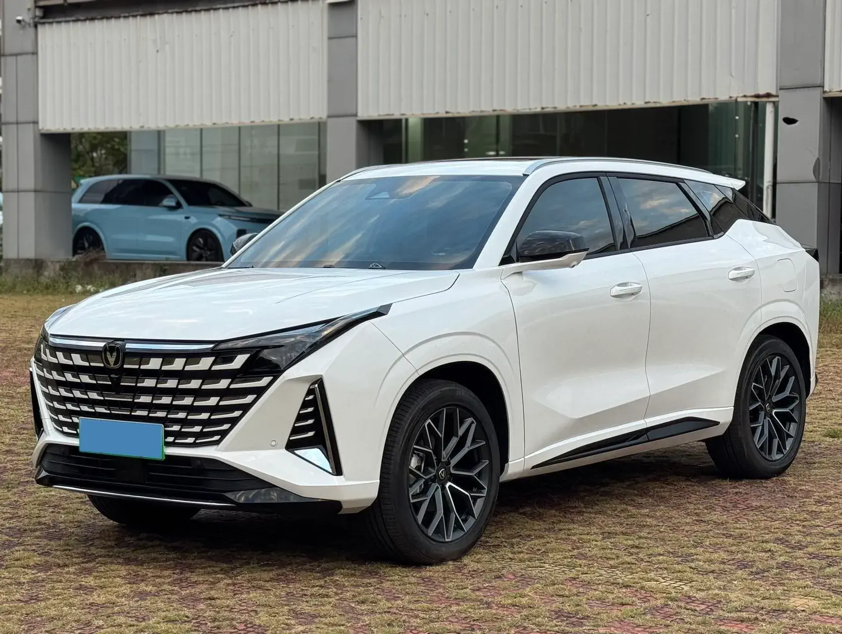 2025 CHANGAN UNI-Z view 1