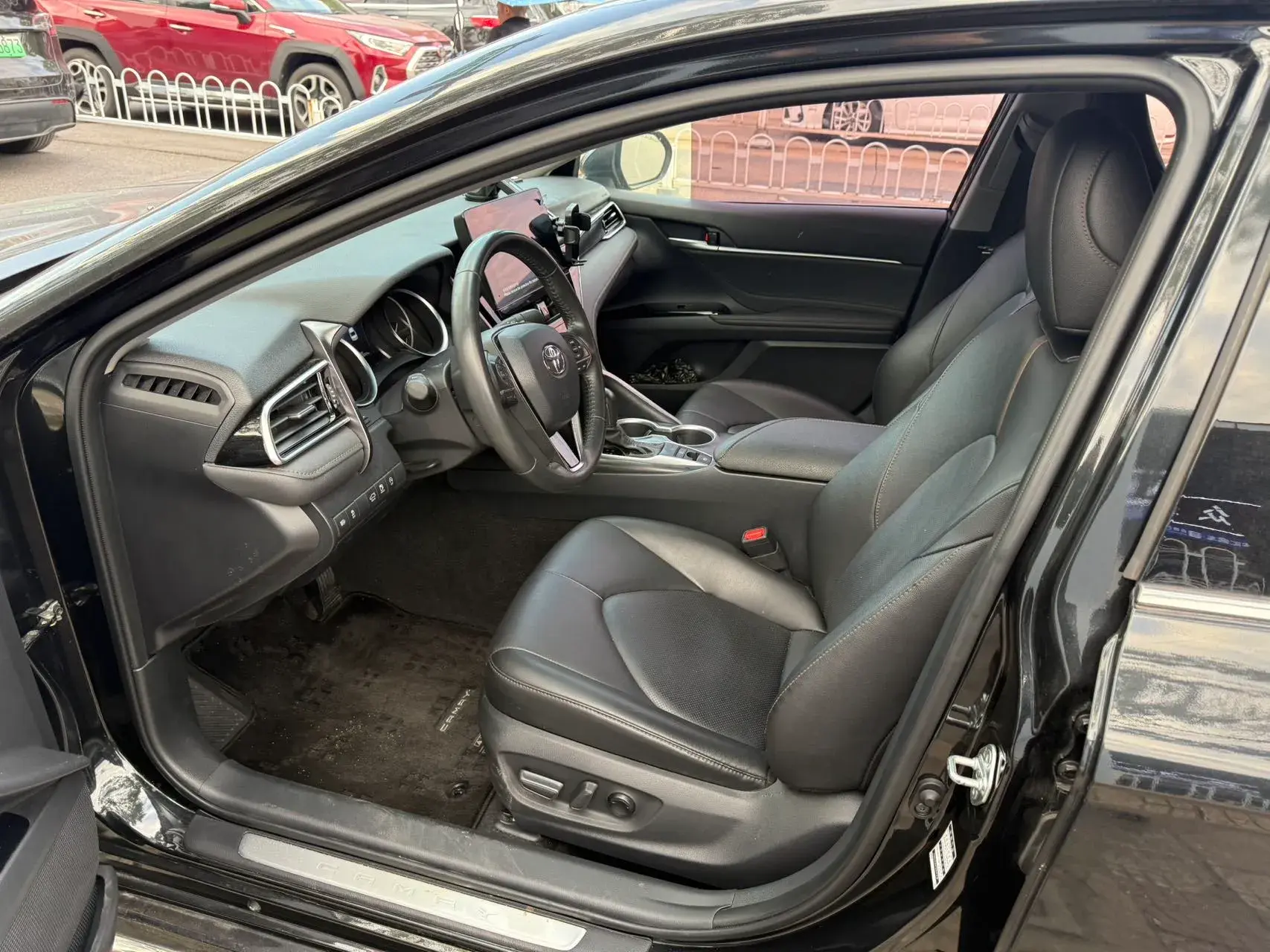 2023 TOYOTA CAMRY thumbnail 2