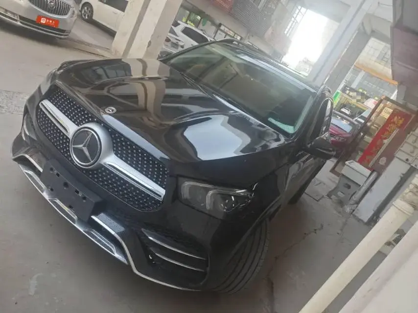 2021 MERCEDES-BENZ GLE view 1