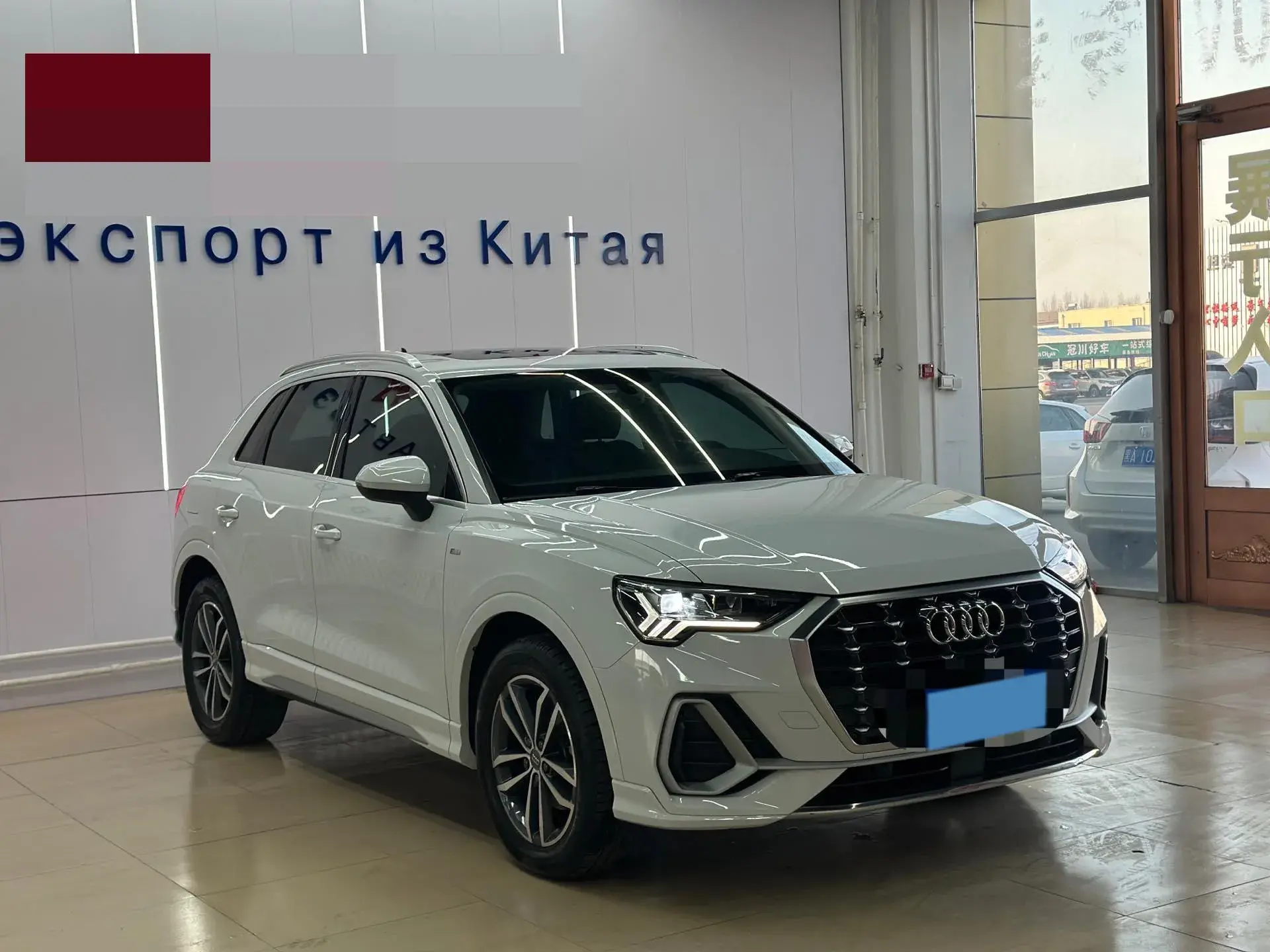 2021 AUDI Q3 thumbnail 3