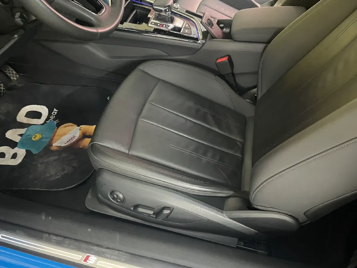 2021 Audi A5 2.0T 204HP L4 7DCT,autocango,china used car exporter,china ev exporter,chinese used car exporter,chinese used ev exporter