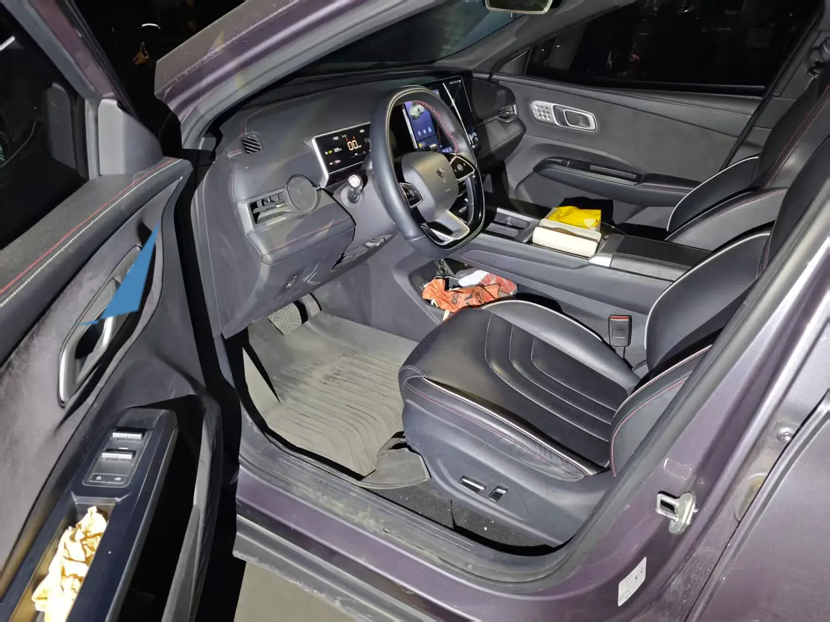 2023 NETA X thumbnail 4