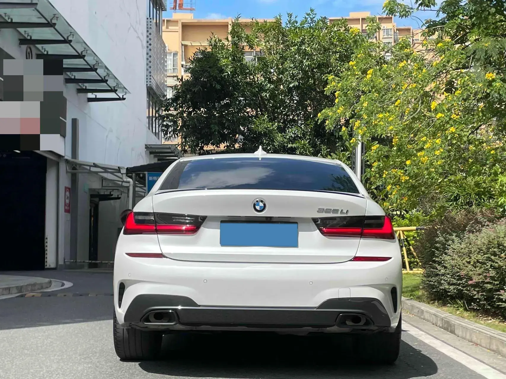 2021 BMW 3 thumbnail 4