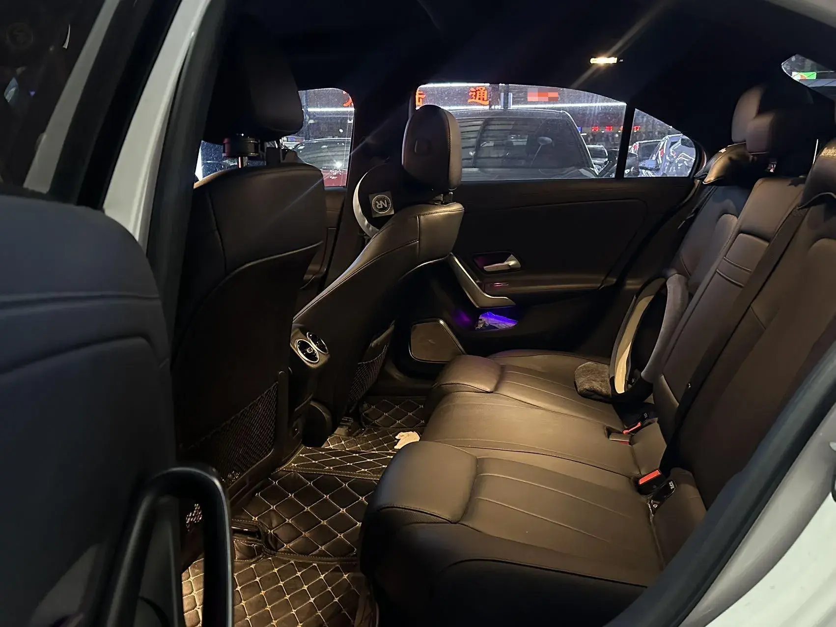 2022 MERCEDES-BENZ A thumbnail 3