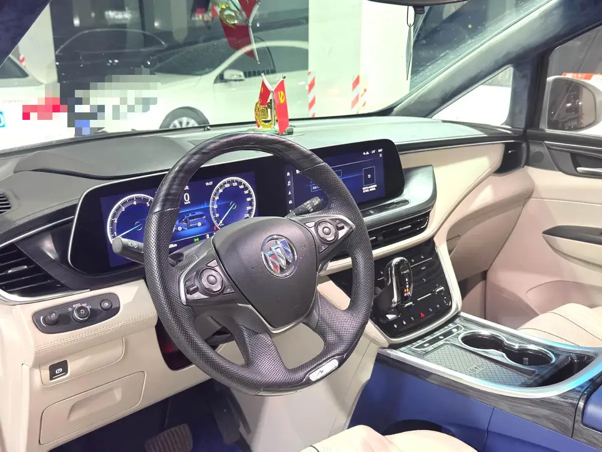 2022 BUICK GL8 thumbnail 3