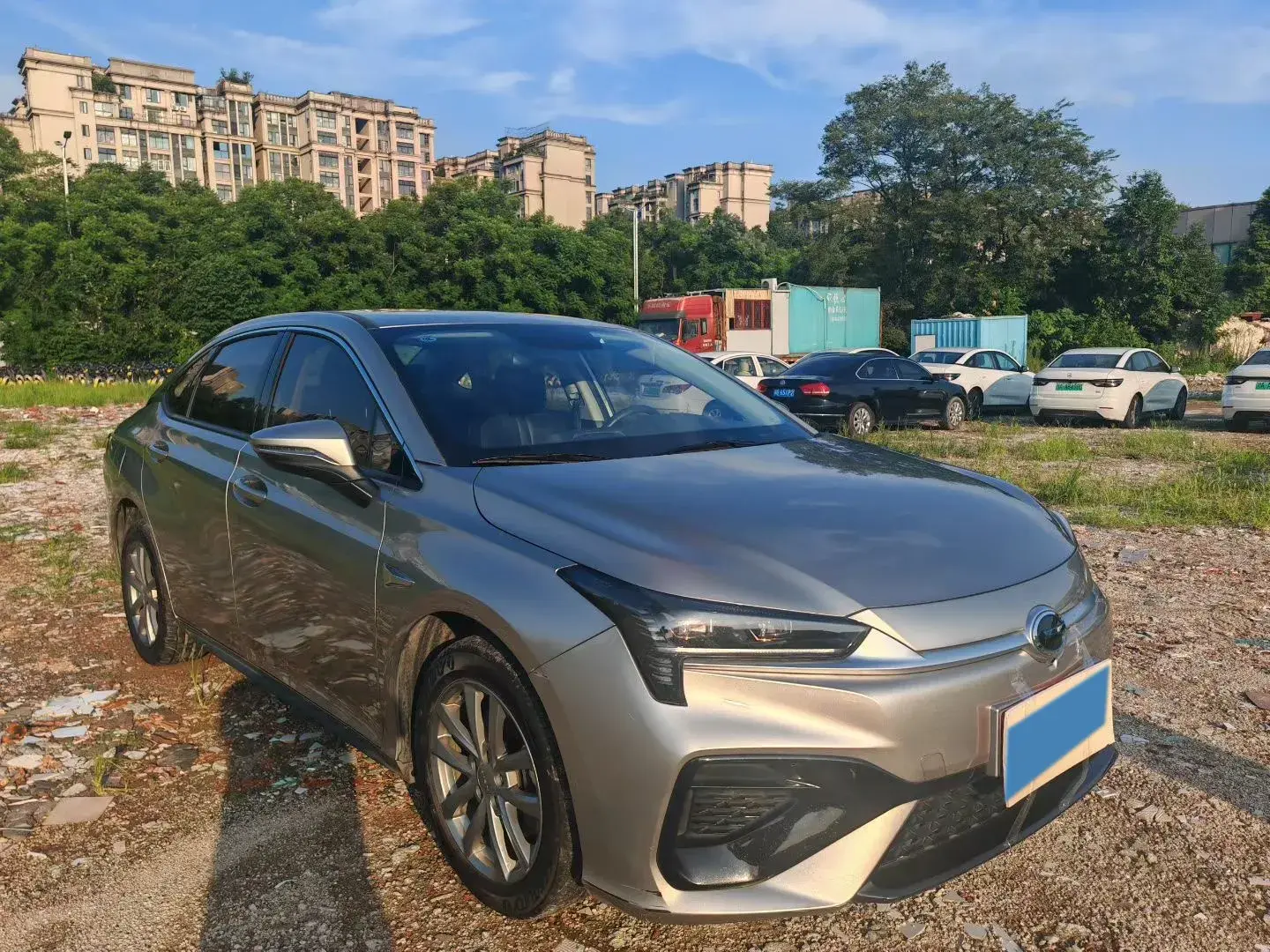 2023 AION S thumbnail 2