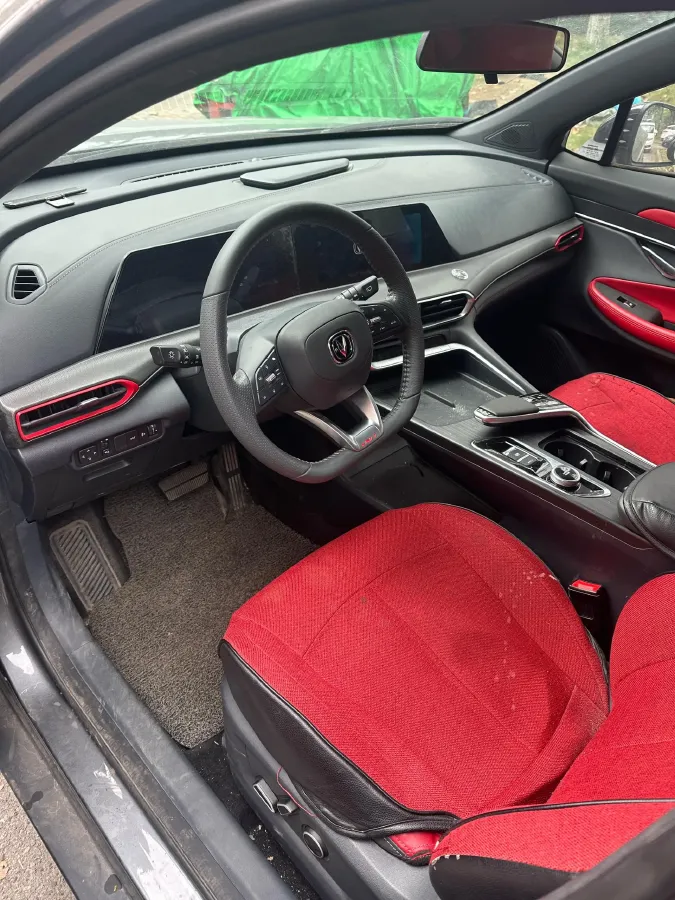 2020 ChangAn UNI-T 1.5T 180HP L4 7DCT,autocango,china used car exporter,china ev exporter,chinese used car exporter,chinese used ev exporter