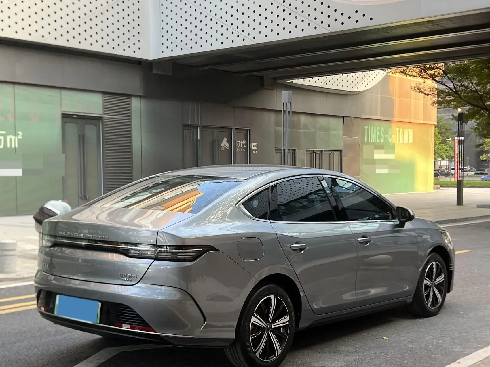 2022 BYD DESTROYER thumbnail 4