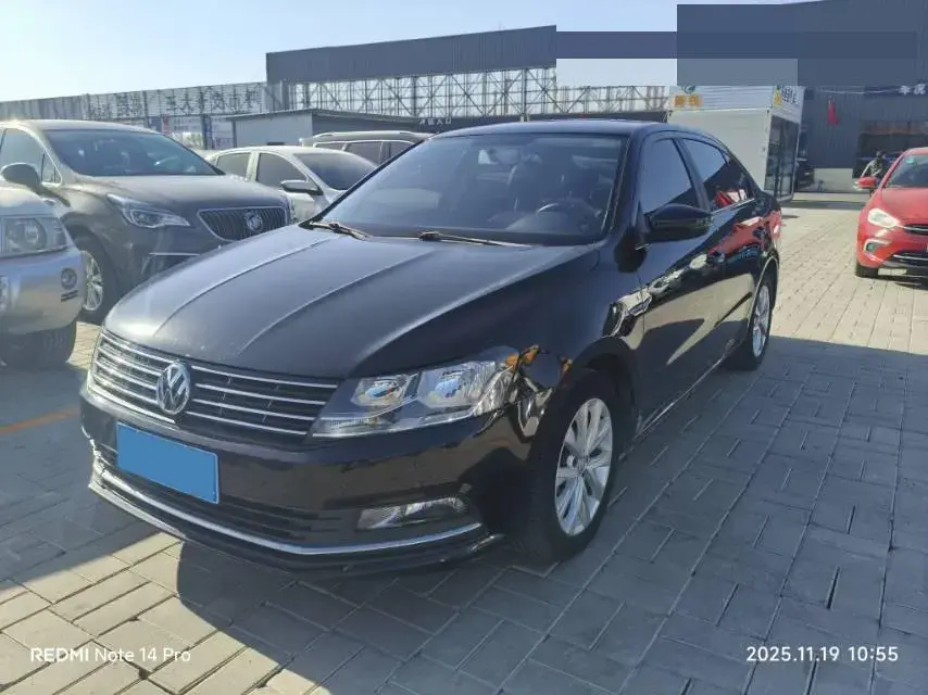 2017 VOLKSWAGEN LAVIDA view 1