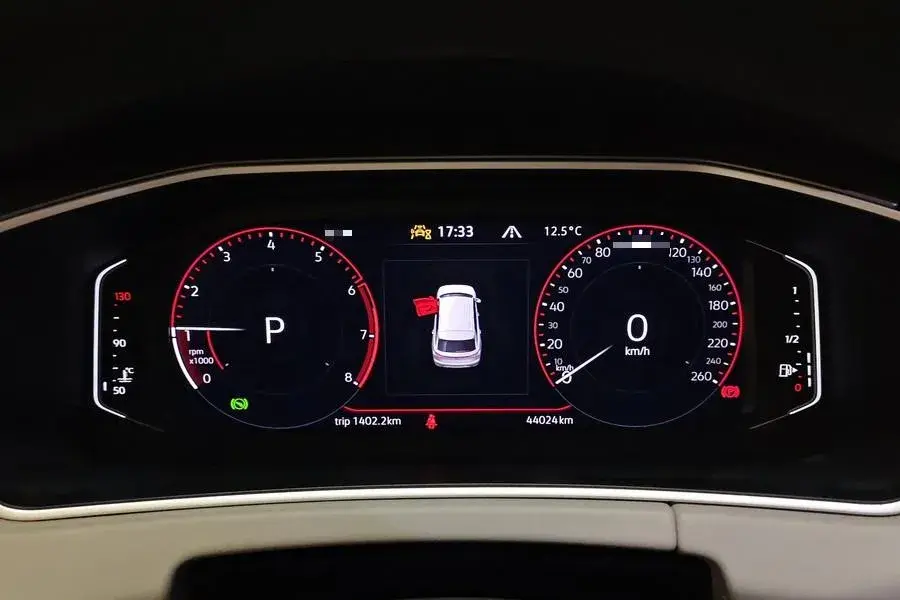 2023 VOLKSWAGEN TAYRON thumbnail 3