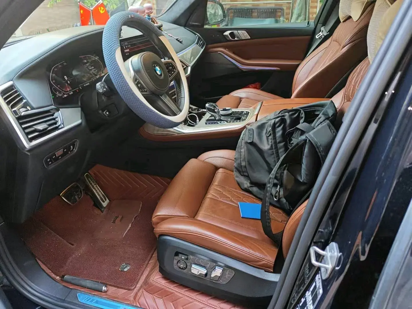 2021 BMW 7 thumbnail 3