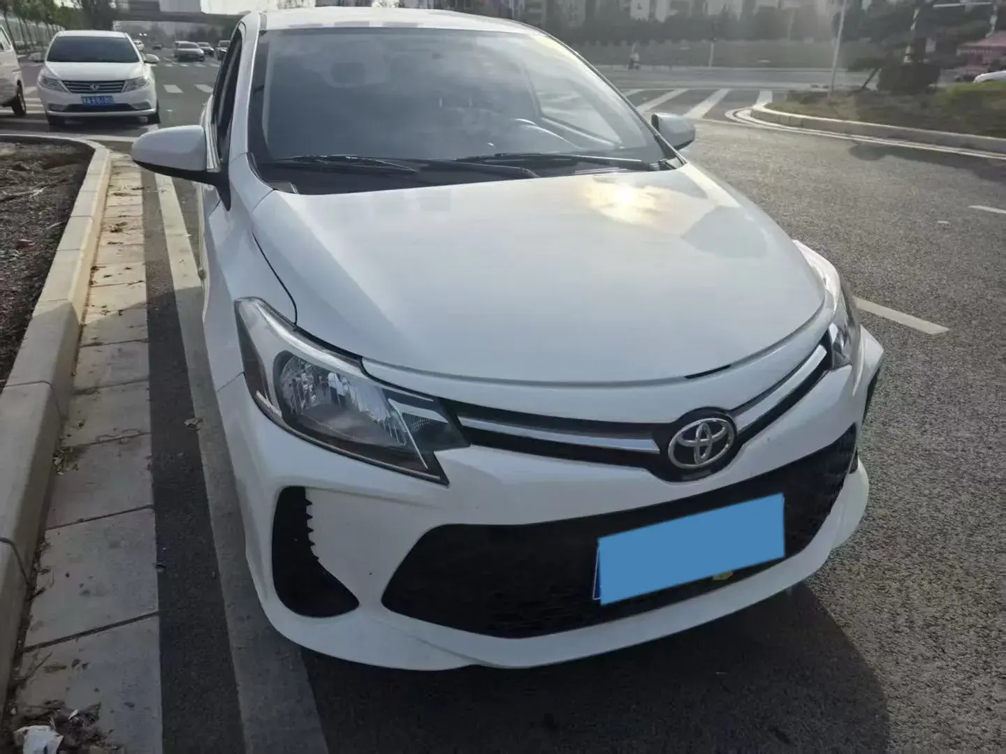 2022 TOYOTA VIOS thumbnail 2
