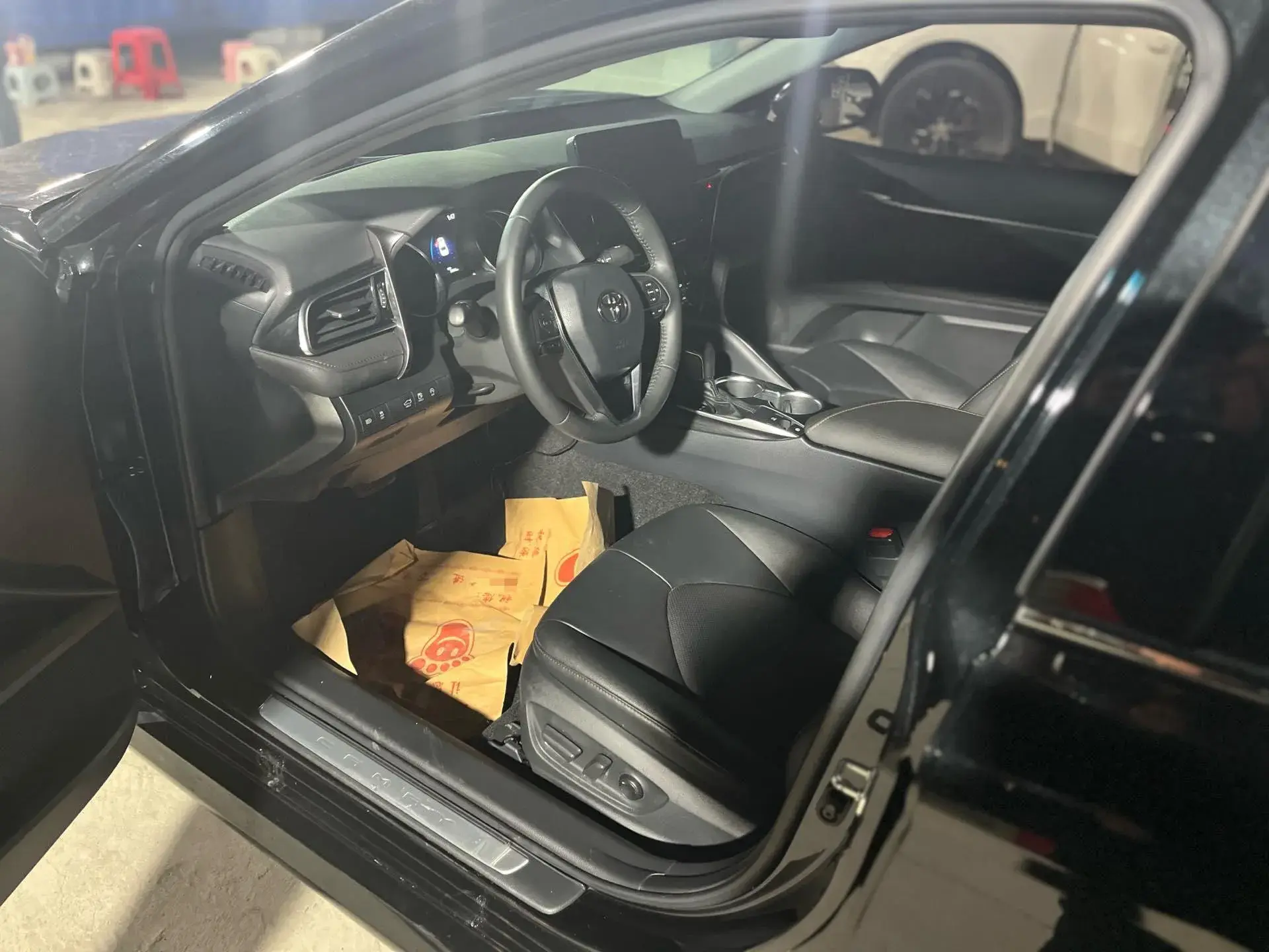 2021 TOYOTA CAMRY thumbnail 4