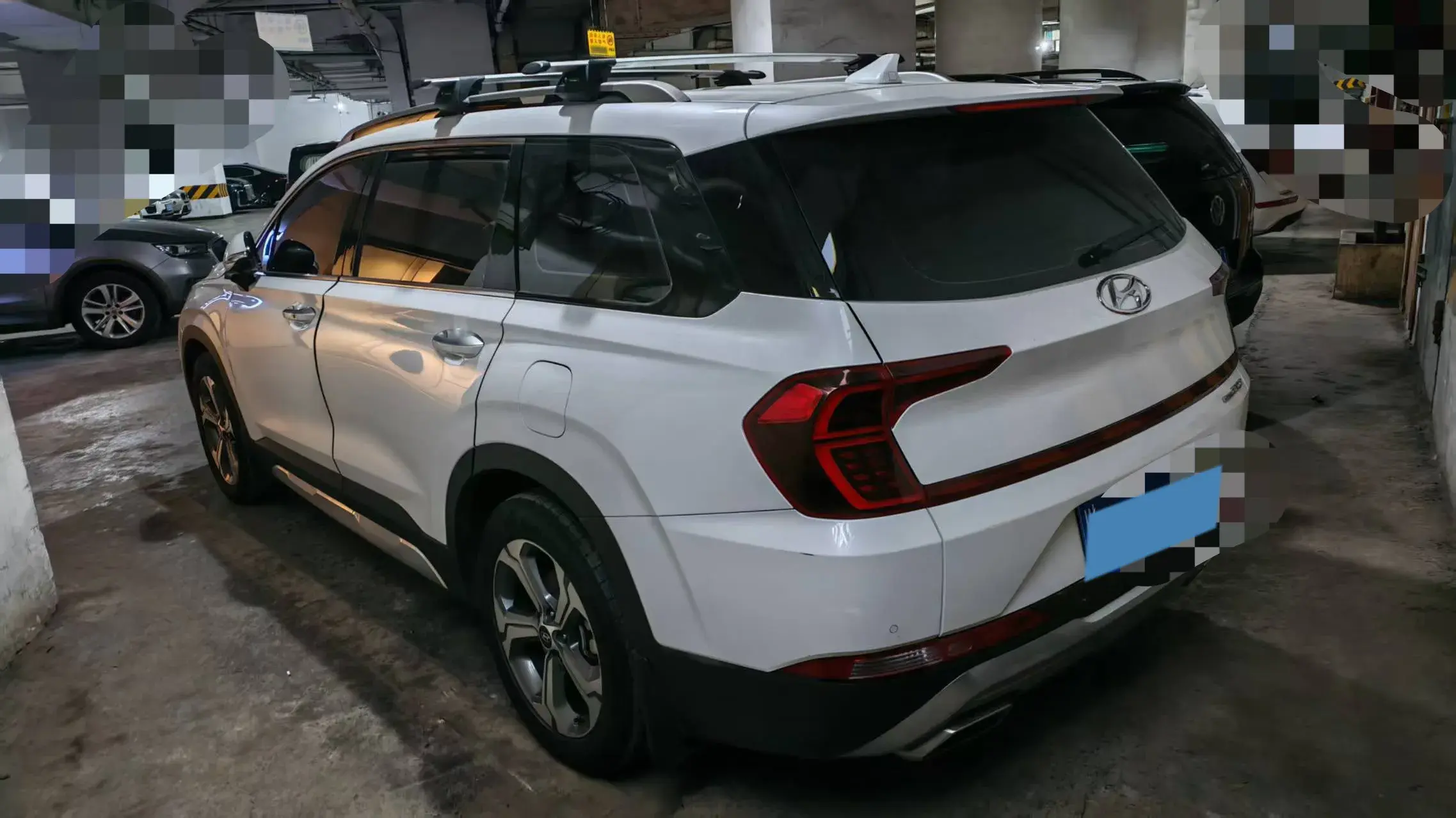 2019 HYUNDAI SANTAFE thumbnail 4