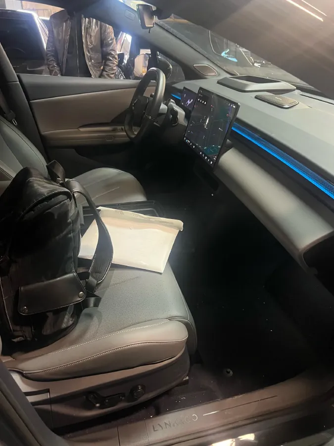 2025 LYNK&CO Z20 BEV 61.47KWH,autocango,china used car exporter,china ev exporter,chinese used car exporter,chinese used ev exporter