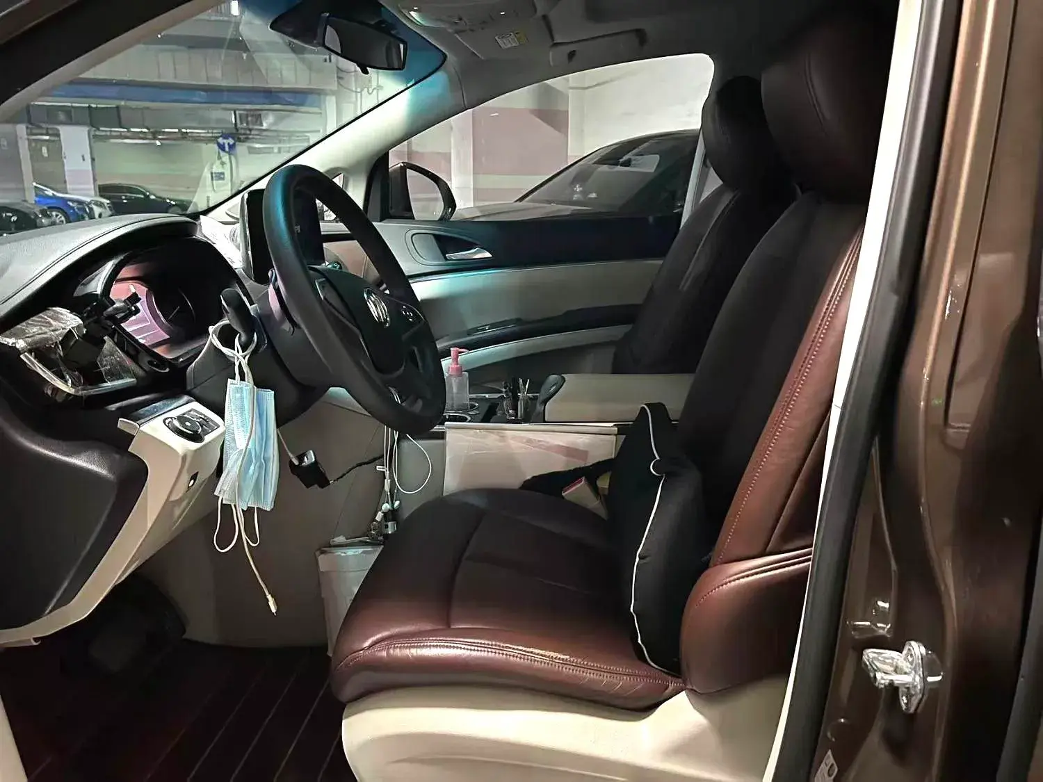 2022 BUICK GL8 thumbnail 2