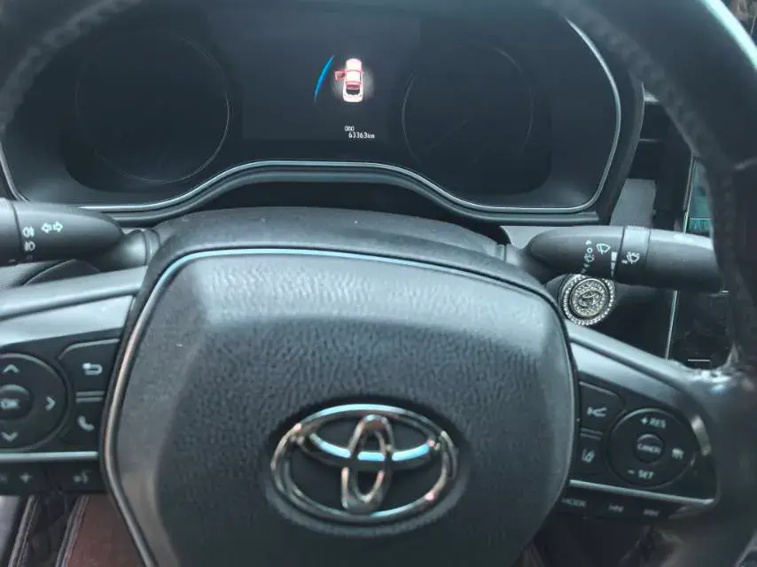 2022 TOYOTA AVALON thumbnail 4