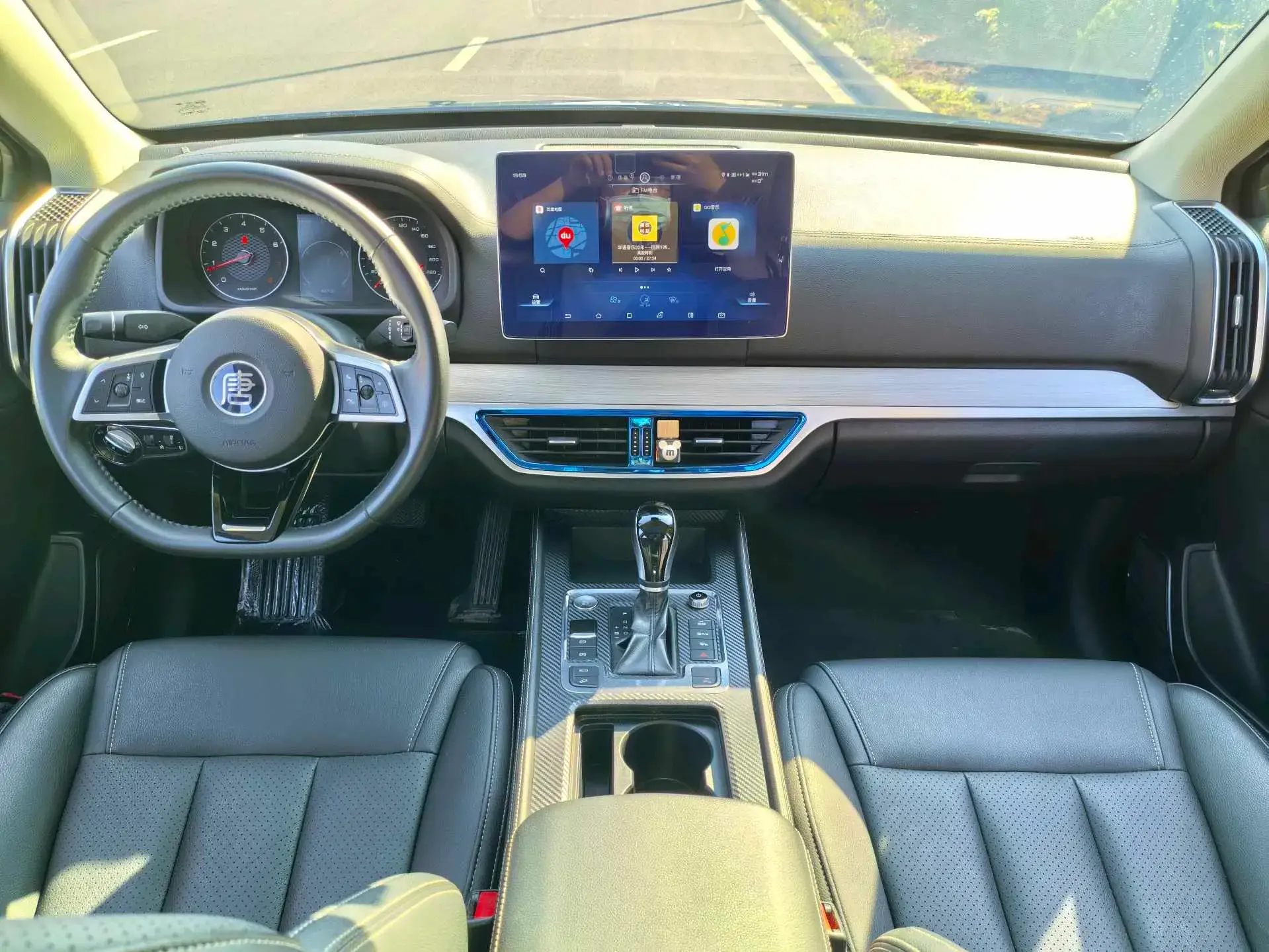 2018 BYD TANG thumbnail 4