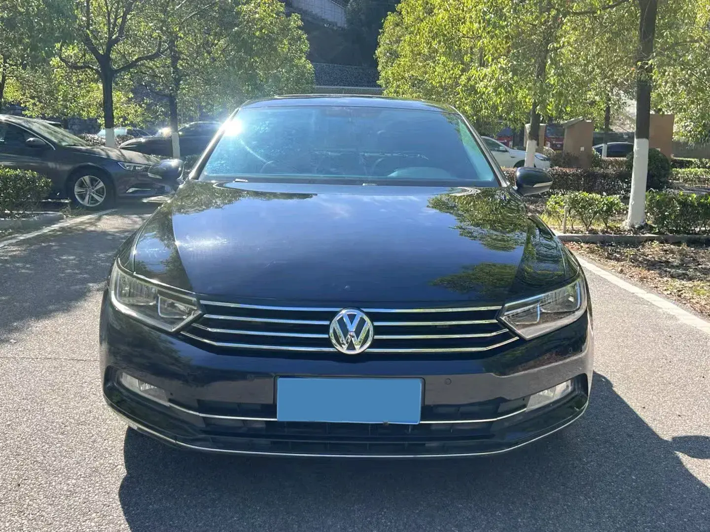 2018 VOLKSWAGEN MAGOTAN thumbnail 3