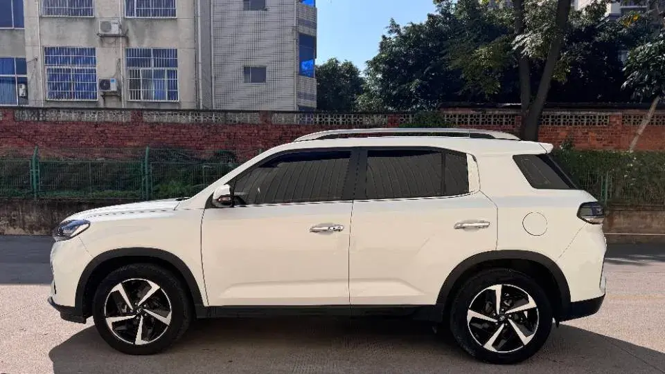 2021 HYUNDAI IX35 thumbnail 4