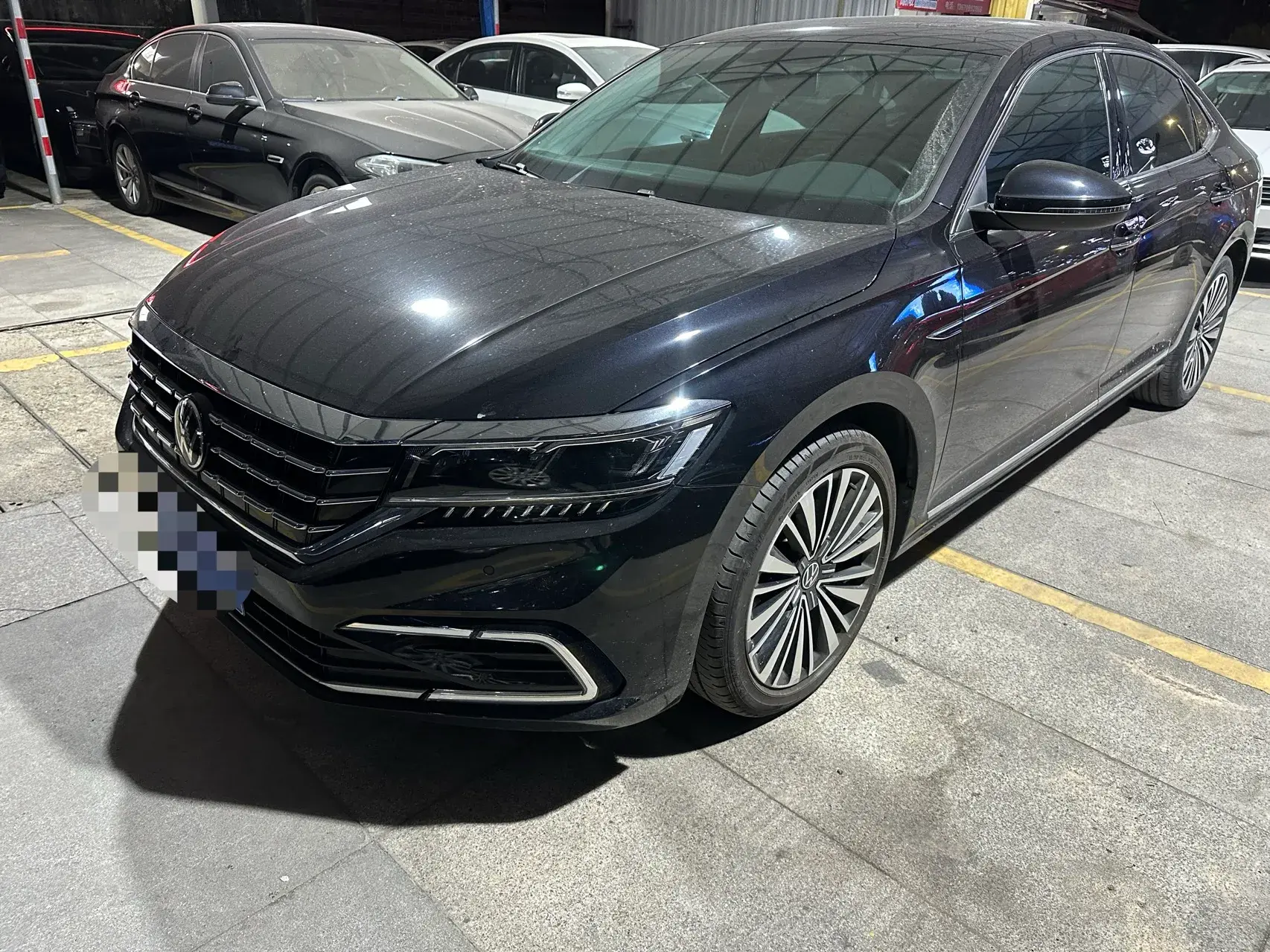 2021 VOLKSWAGEN PASSAT view 1