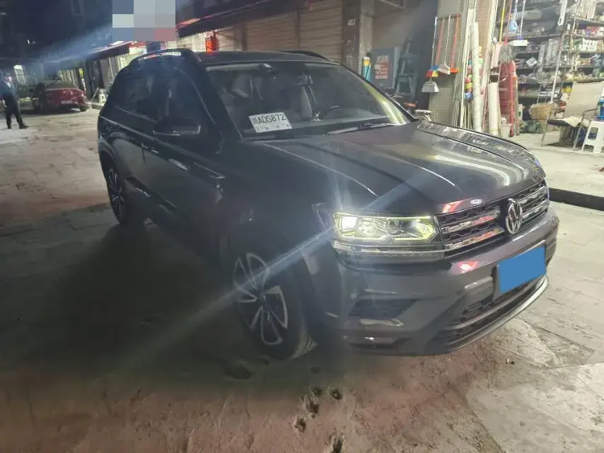 2020 VOLKSWAGEN THARU thumbnail 2