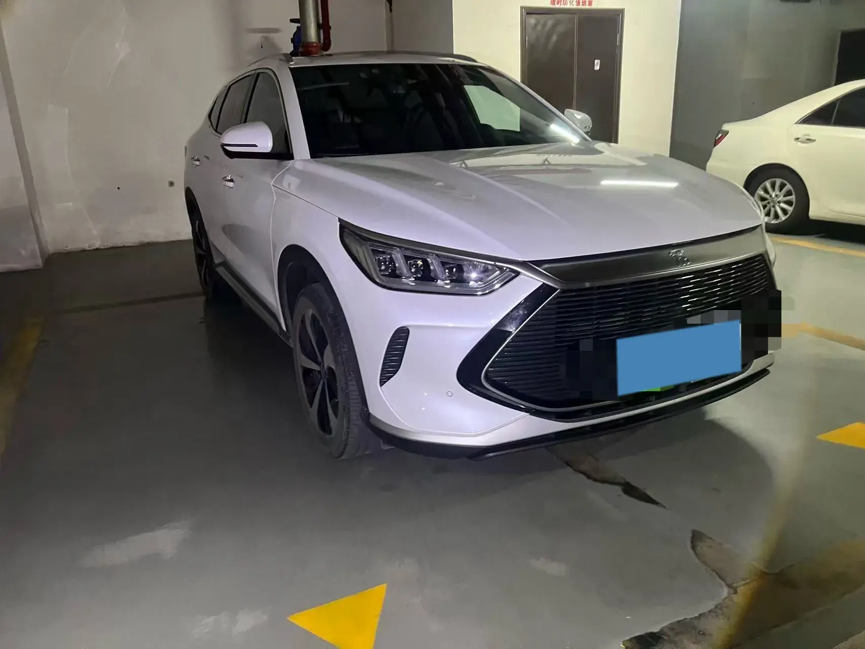 2022 BYD SONG thumbnail 2