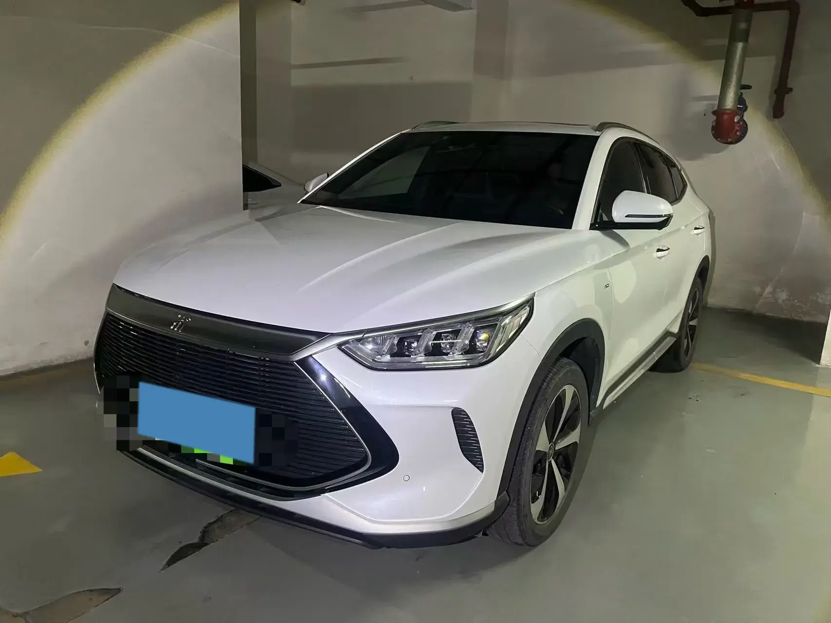 2022 BYD SONG view 1