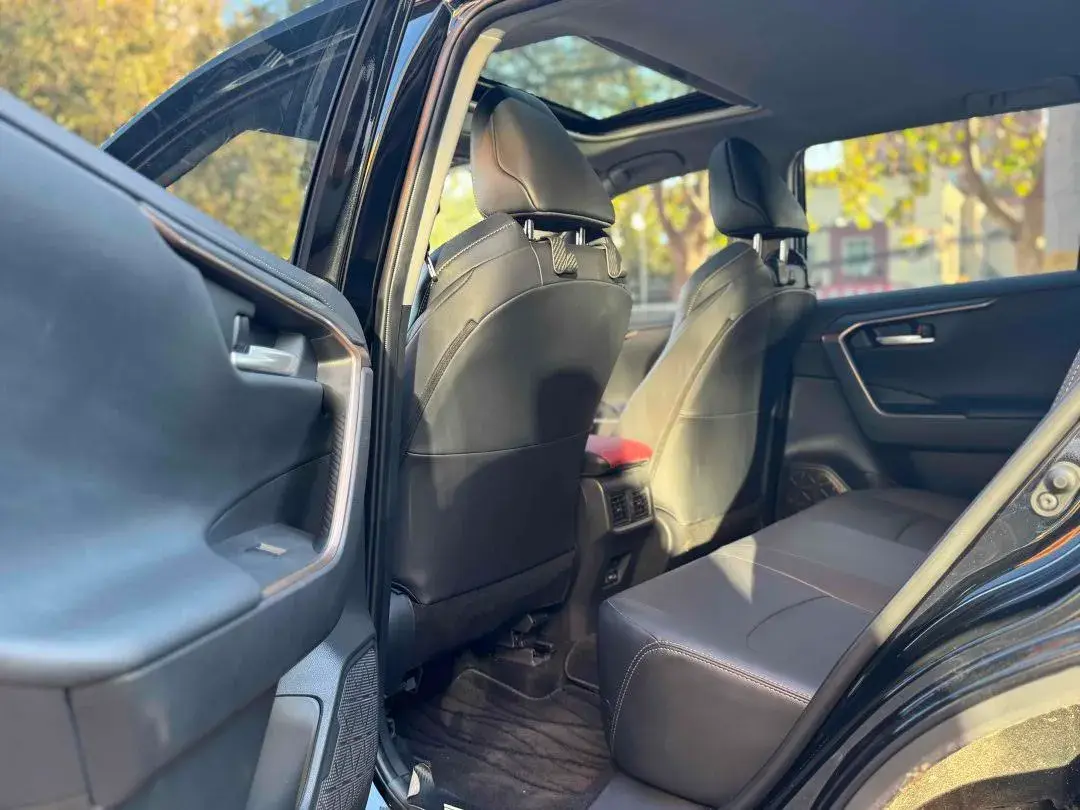 2024 TOYOTA WILDLANDER thumbnail 4