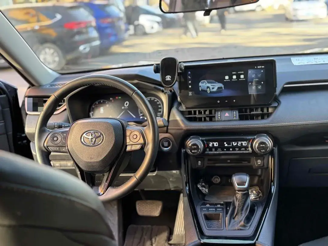 2024 TOYOTA WILDLANDER thumbnail 3