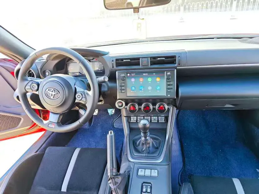 2022 Toyota 86 2.4L 234HP H4 6MT,autocango,china used car exporter,china ev exporter,chinese used car exporter,chinese used ev exporter