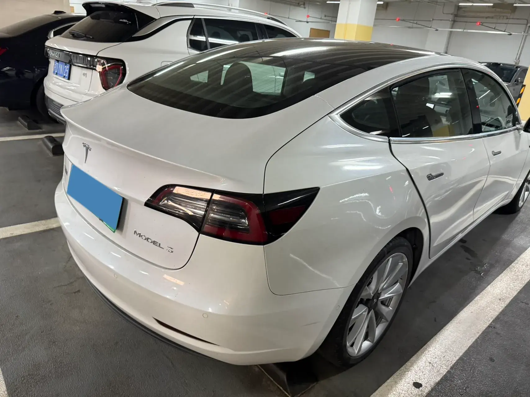 2020 TESLA MODEL thumbnail 4