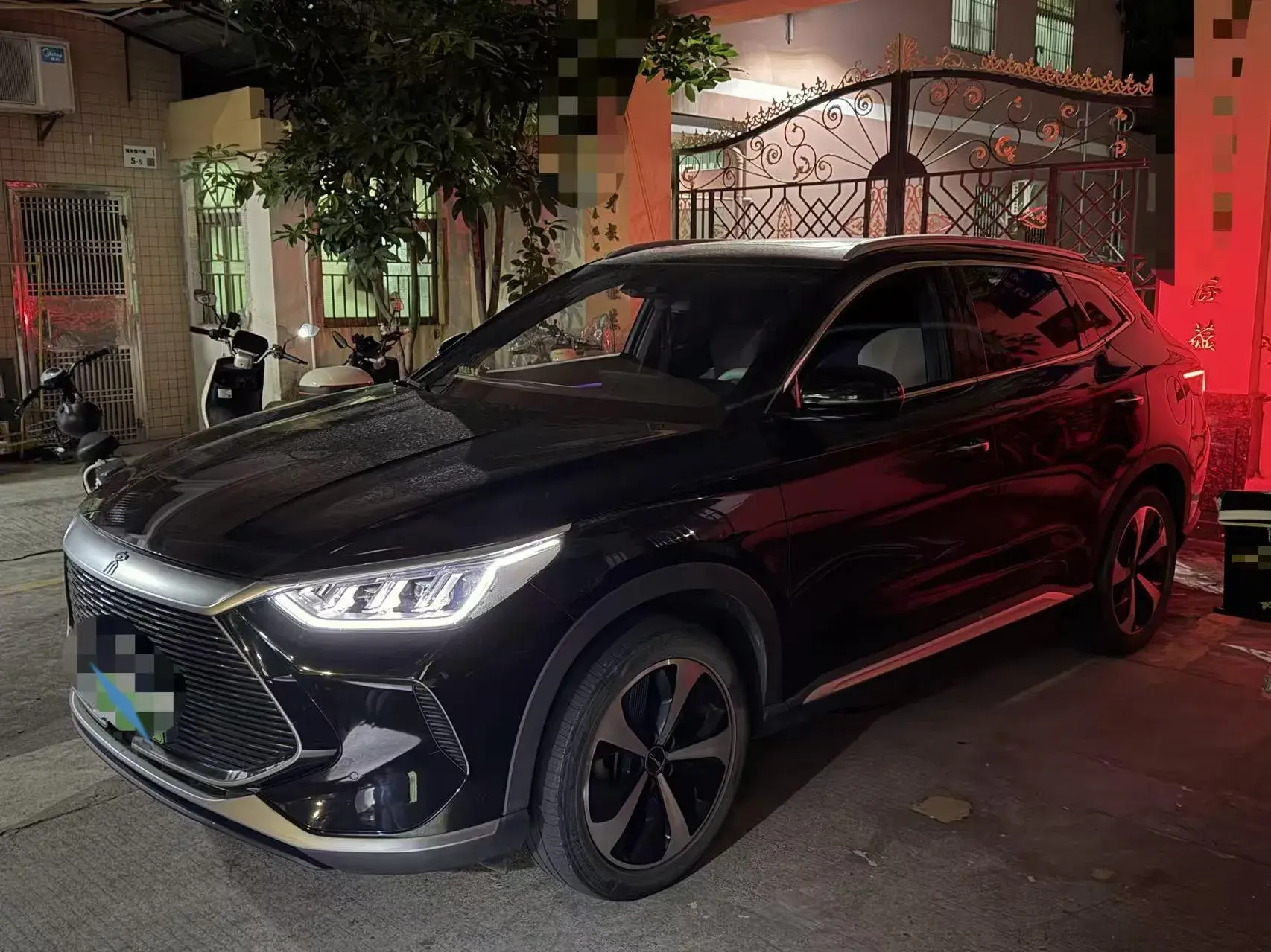 2021 BYD SONG view 1