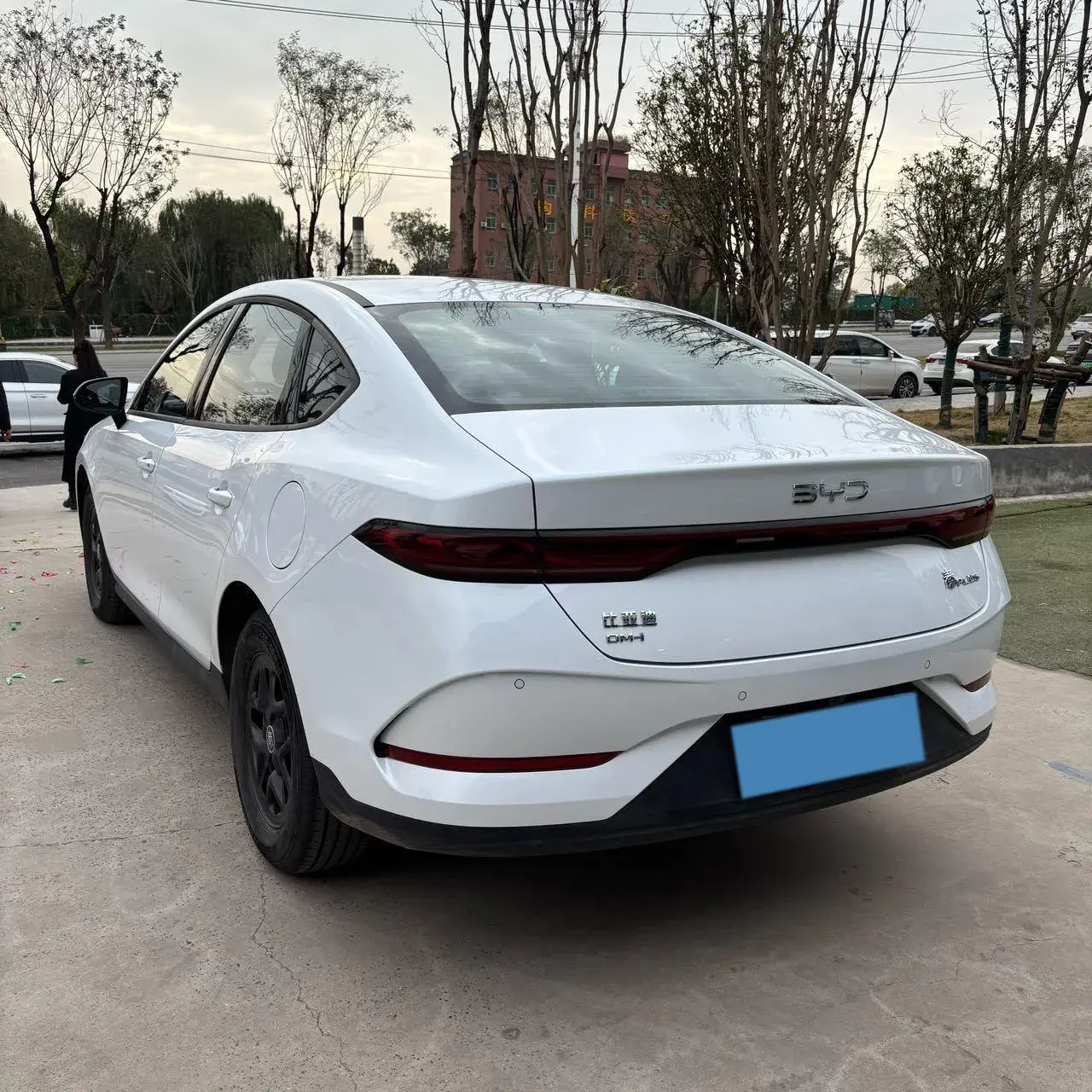 2025 BYD QIN thumbnail 4