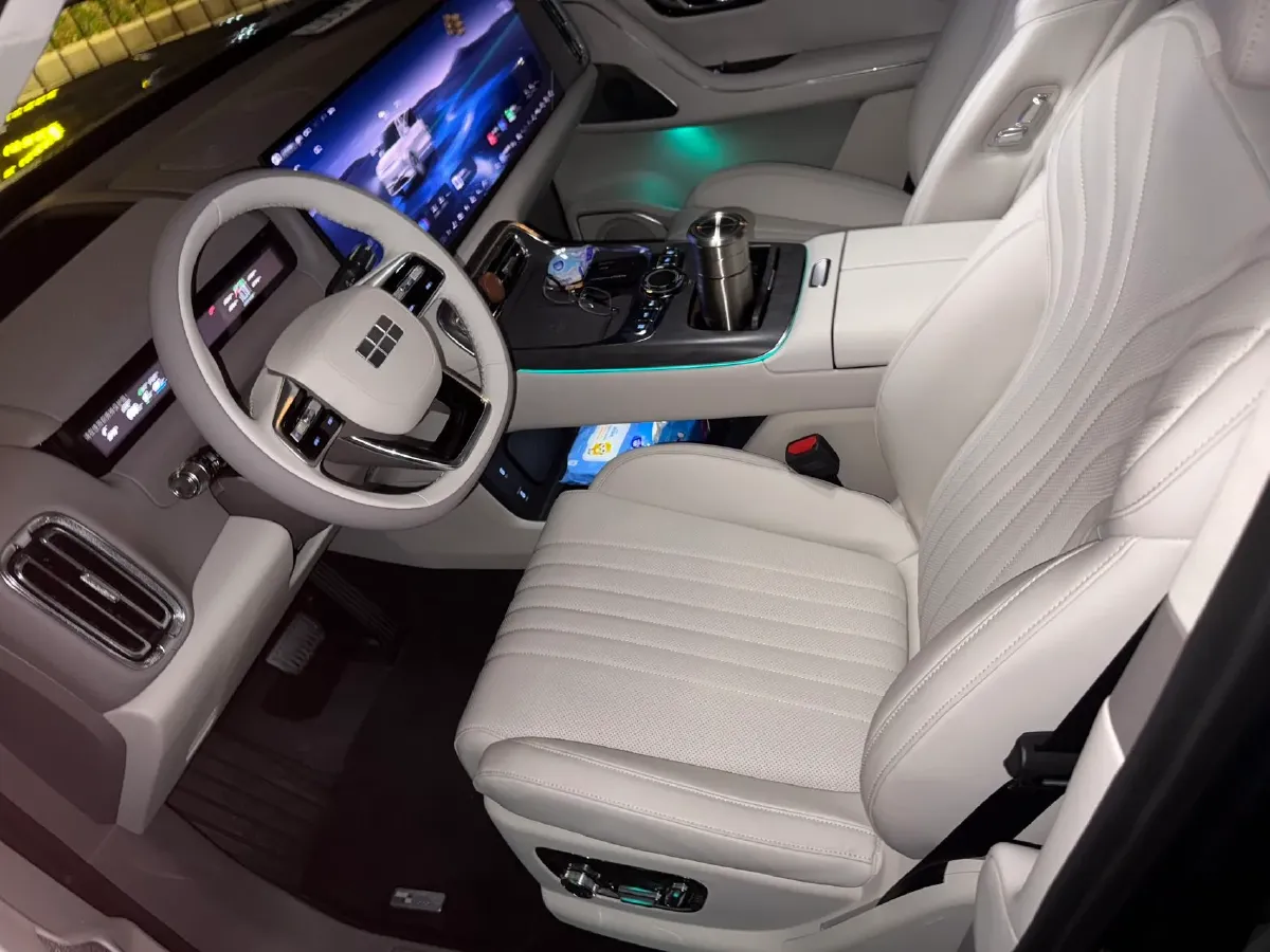 2025 Geely Galaxy M9 1.5T 163HP L4 3DHT PHEV,autocango,china used car exporter,china ev exporter,chinese used car exporter,chinese used ev exporter