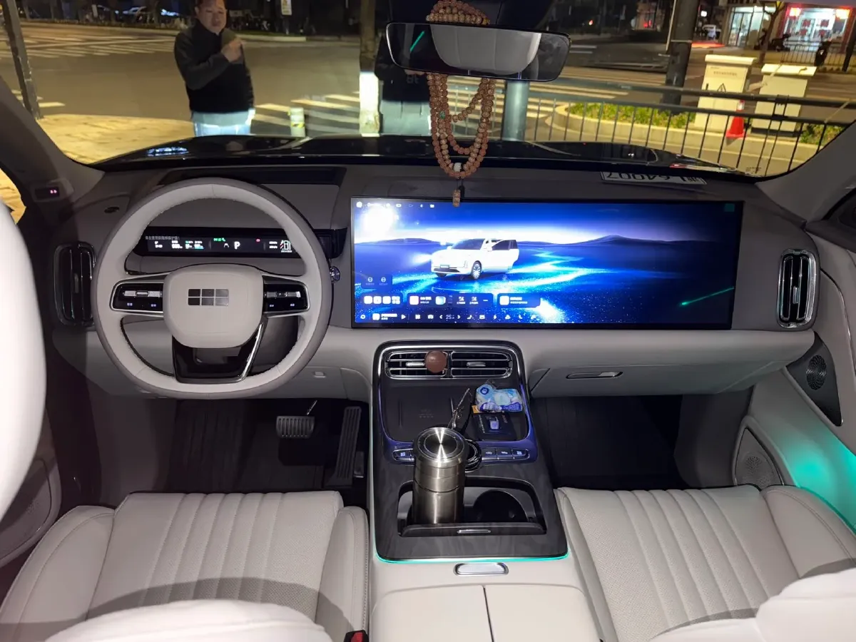 2025 Geely Galaxy M9 1.5T 163HP L4 3DHT PHEV,autocango,china used car exporter,china ev exporter,chinese used car exporter,chinese used ev exporter