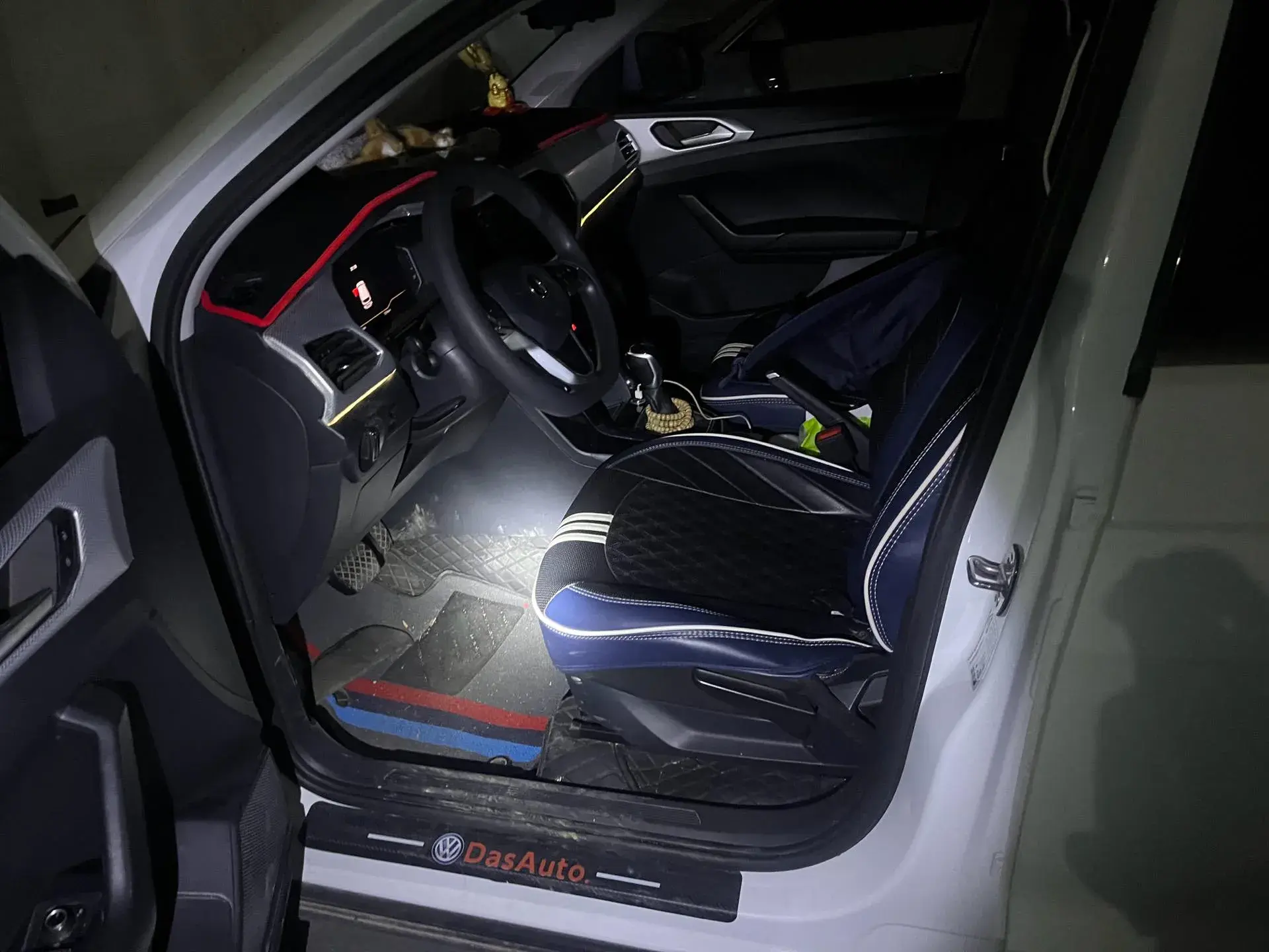 2021 VOLKSWAGEN TACQUA thumbnail 4