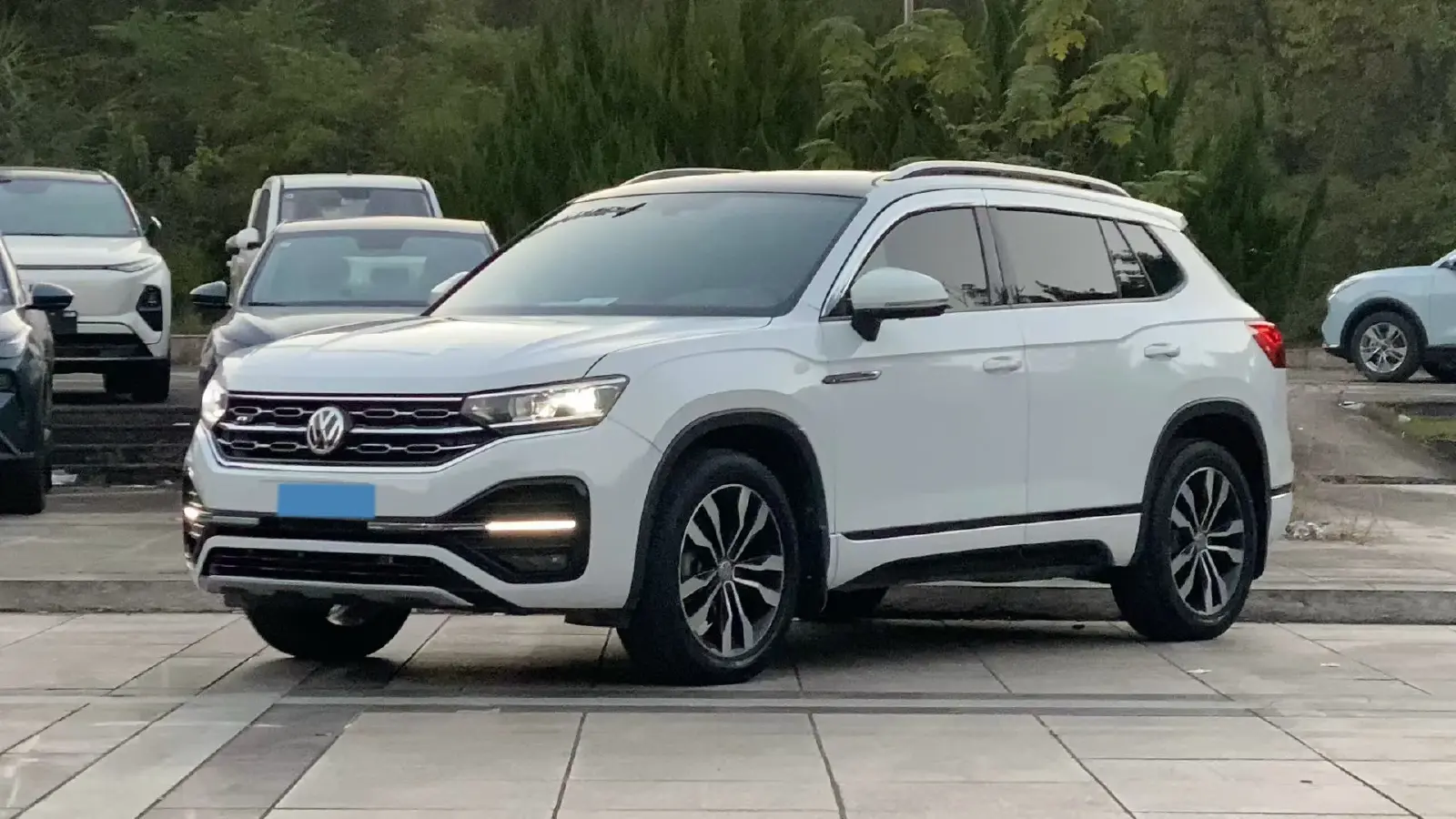 2020 Volkswagen Tayron 2.0T 220HP L4 7DCT