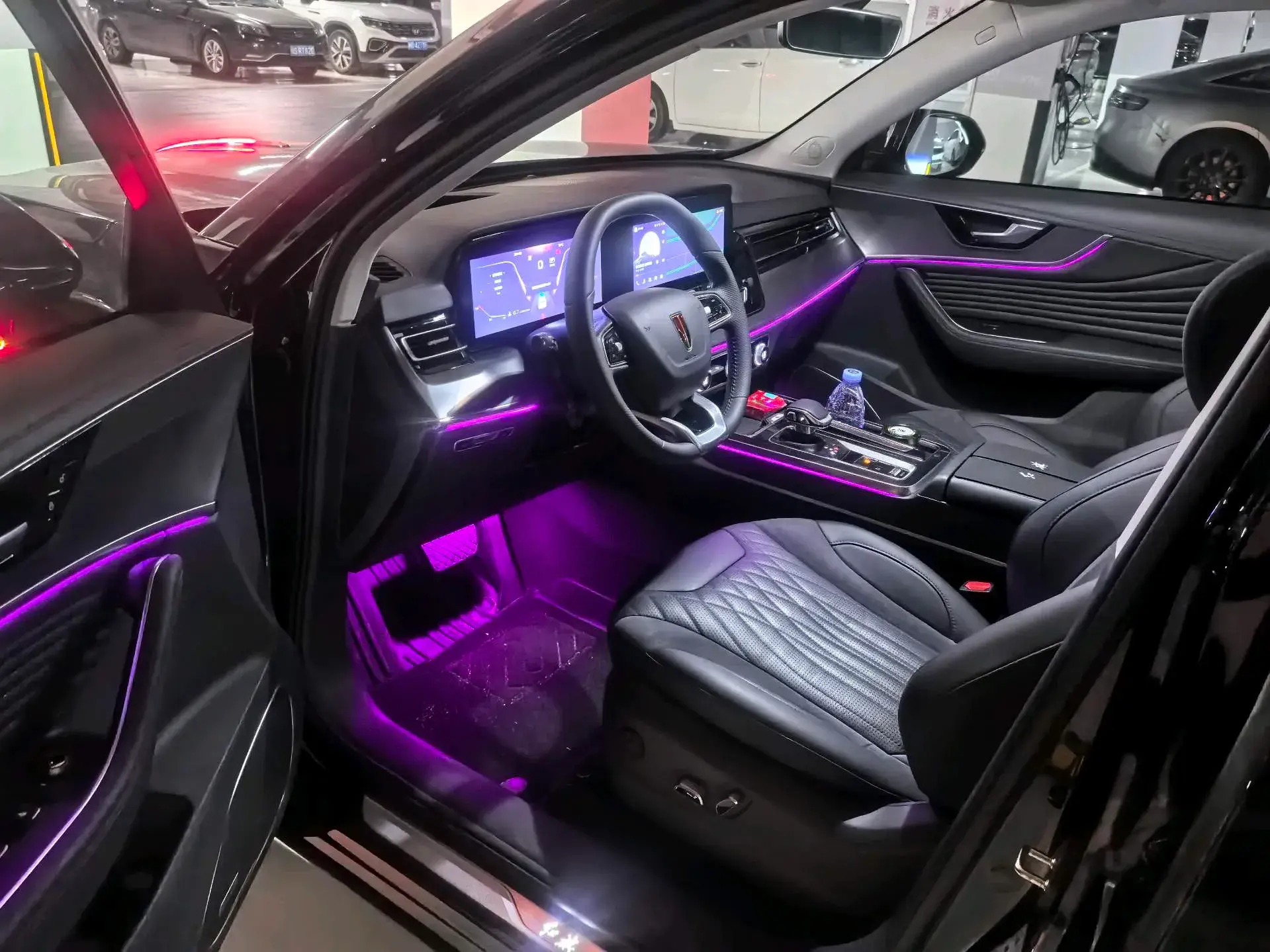 2023 HONGQI HS5 thumbnail 2