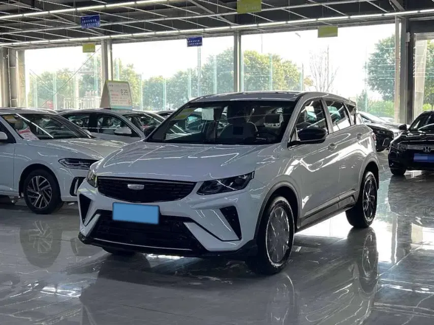 2025 GEELY COOLRAY view 1