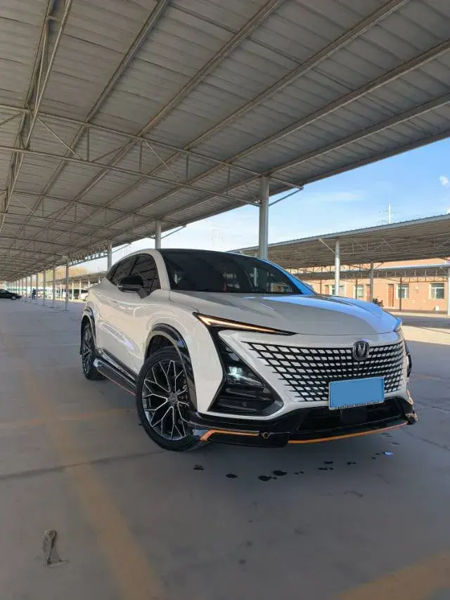 2023 CHANGAN UNI-T thumbnail 2