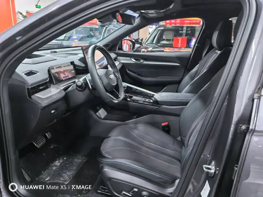 2025 GEELY PREFACE thumbnail 2