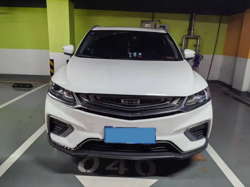 2019 GEELY COOLRAY thumbnail 2