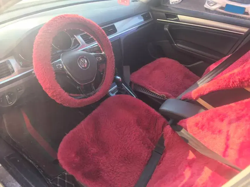 2018 VOLKSWAGEN BORA thumbnail 3